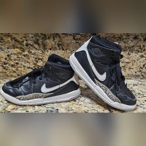 Air Jordan Nike Boy's 12C